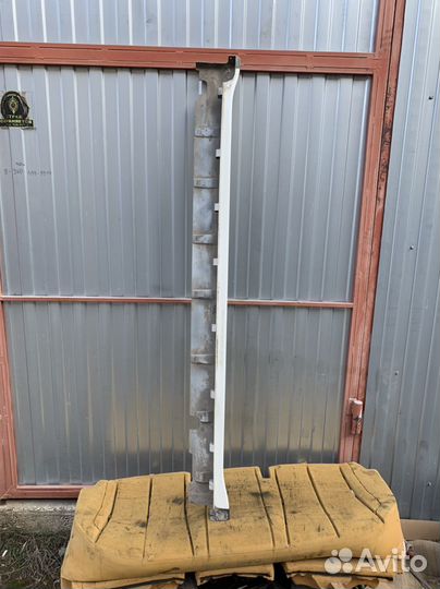 Накладка порога правая Honda CR-V RD1 96-01