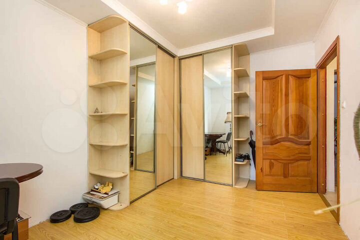 2-к. квартира, 47 м², 1/4 эт.