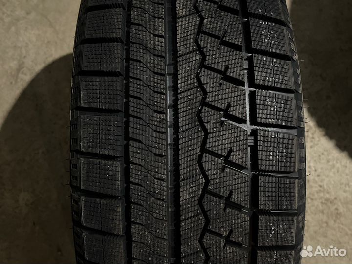 Sailun Ice Blazer Arctic 225/45 R17 94H