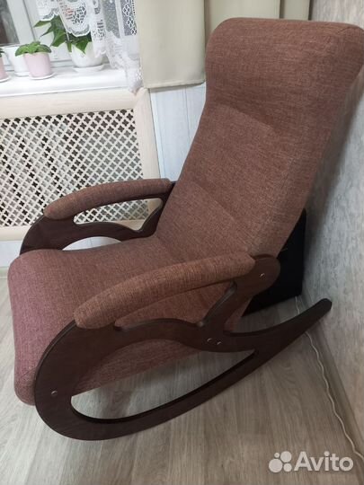 Кресло качалка мало б/у