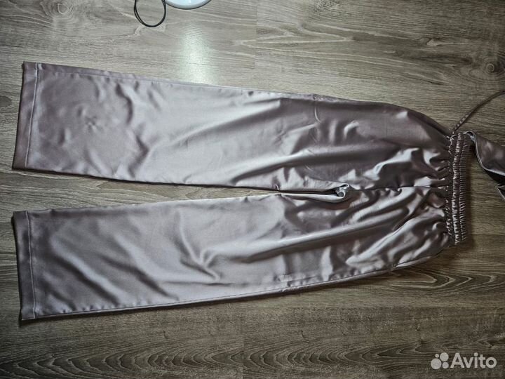 Костюм вечерний