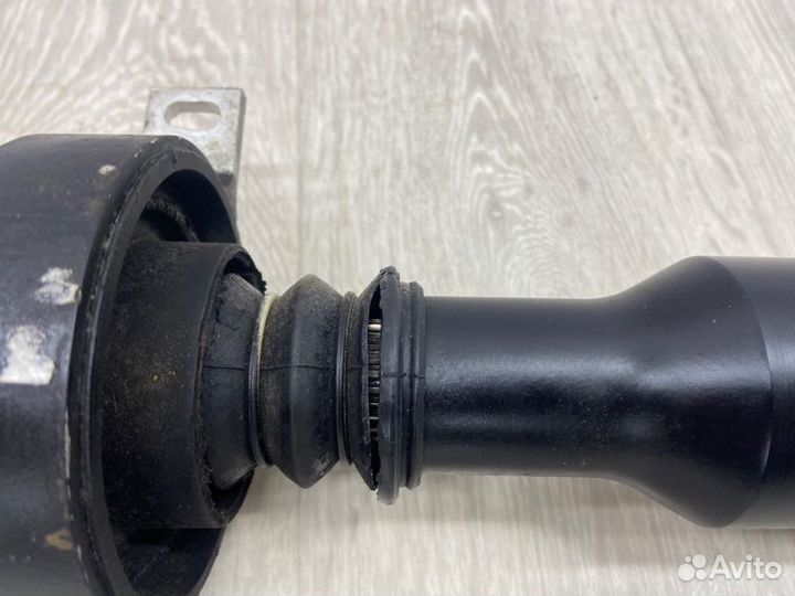 Карданный вал Bmw 3-Series седан B47K 2016