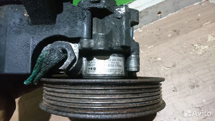 Насос гур Мерседес Е W210