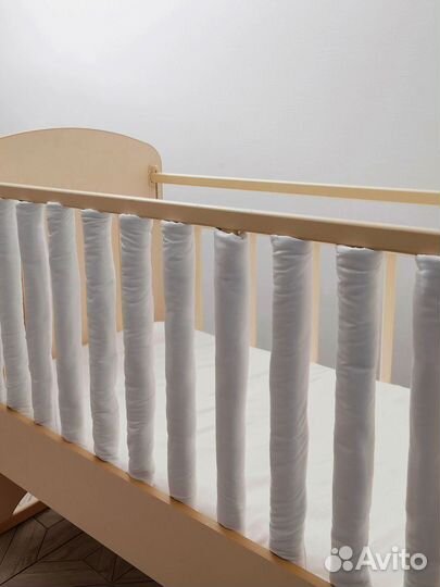 Мягкий бортик для кровати