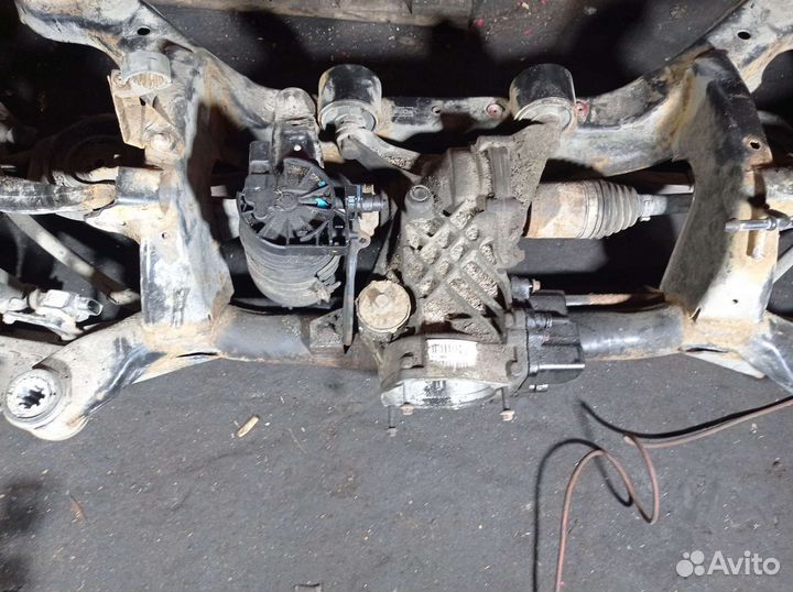 Подрамник задний Вольво xc60, xc70 2007-2017