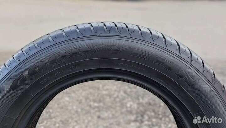 Goodyear EfficientGrip 225/60 R16 98W