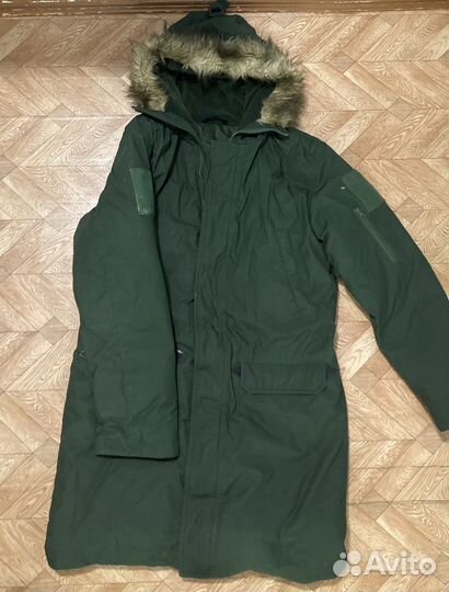 Куртка зимняя офисная (аляска) зеленого цвета