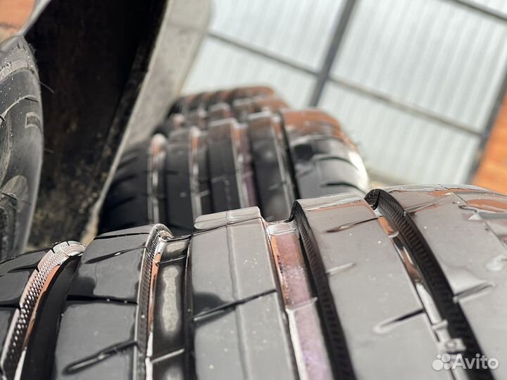 Колеса Nokian Hakka Black 2, Alutec Poison R18