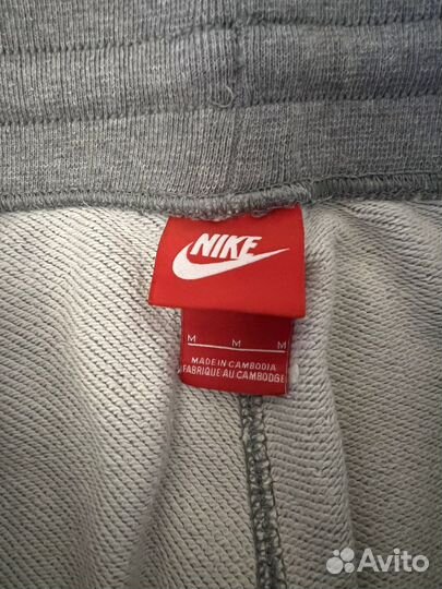 Шорты Nike