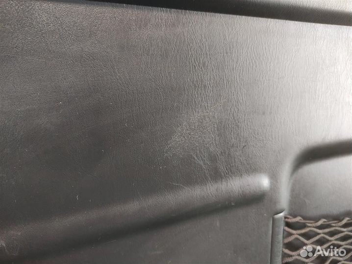 Обшивка крышки багажника Toyota RAV4 A2 2005