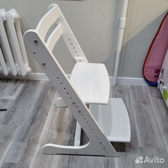 Детский стол и стул для школьника