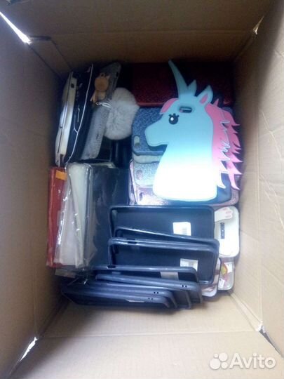 Отдам чехлы на телефоны айфоны