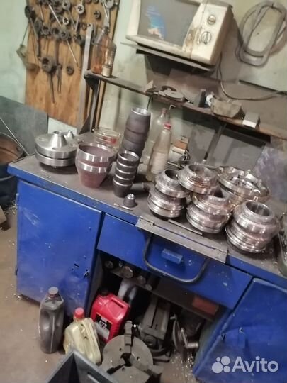 Токарные и фрезерные работы по металлу