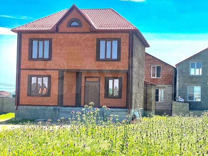 Дом 250 м² на участке 4,3 сот.