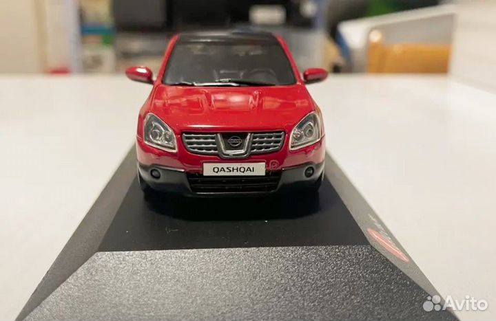 Модель nissan qashqai 2007 1:43