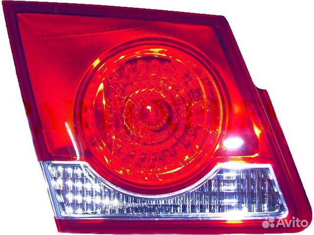 Фонарь в крышку багажника левый Cruze