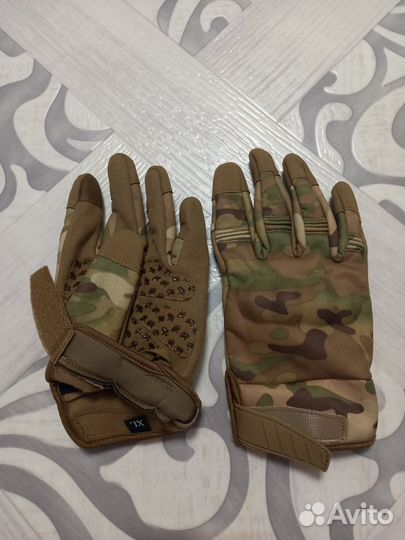 Перчатки тактические