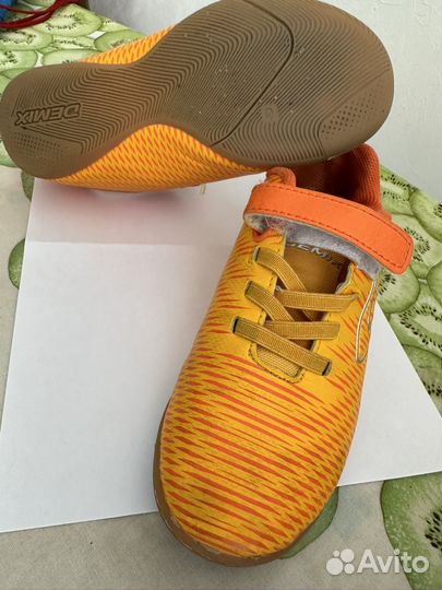 Детские футбольные бутсы 31 размер