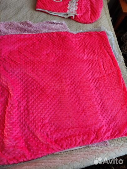 Конверт на выписку и 2 детских одеяла