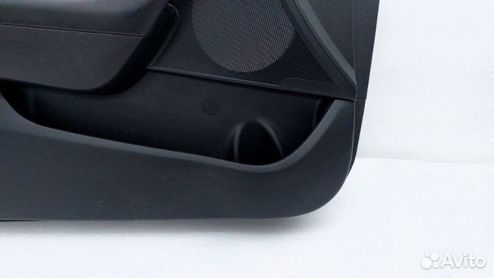 Б/У Б/У Обшивка двери Состояние хорошее, оригинал