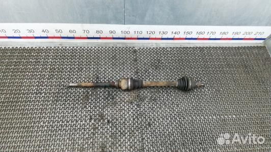 Привод передний правый peugeot 5008 (EEA12N101)