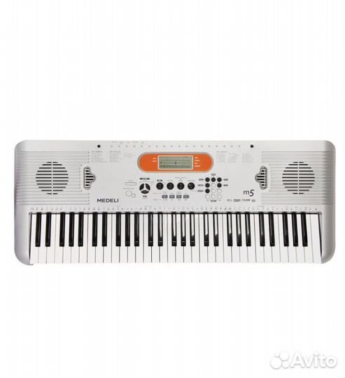 Синтезатор