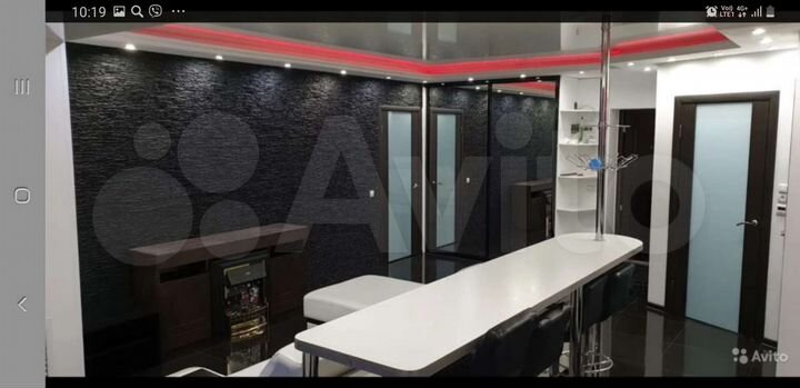 2-к. квартира, 70 м², 9/9 эт.