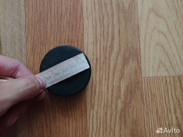 Шайба для хоккея / хоккейная шайба