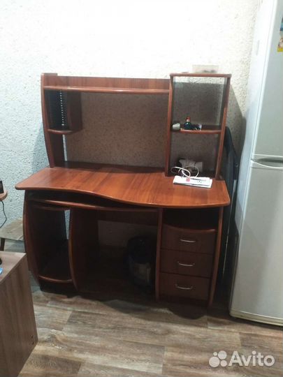 Компьютерный стол бу