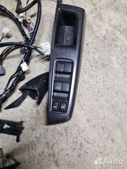 Дверные карты subaru impreza