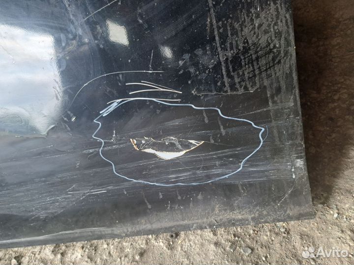 Дверь передняя левая на Cadillac bls