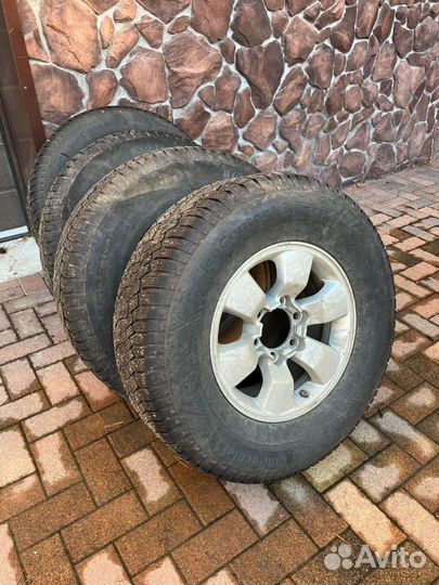 Continental IceContact 2 265/70 R16