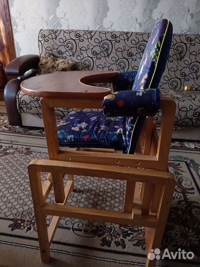 Стульчик для кормления