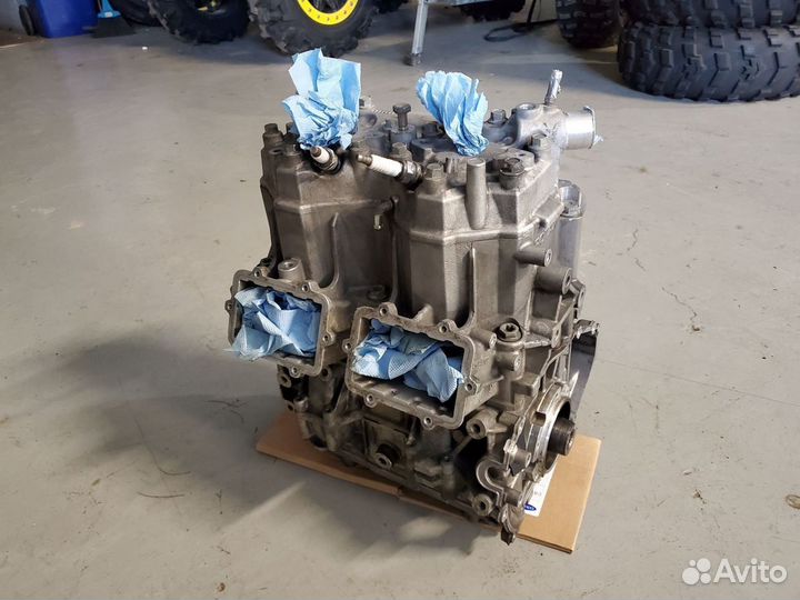 Мотор двигатель снегоход BRP Ski-Doo Lynx G4 850