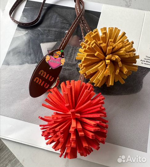 Стильный брелок обвес MiuMiu