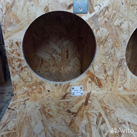 Гнездо для кур с яйцесборником