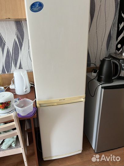 Холодильник бу samsung