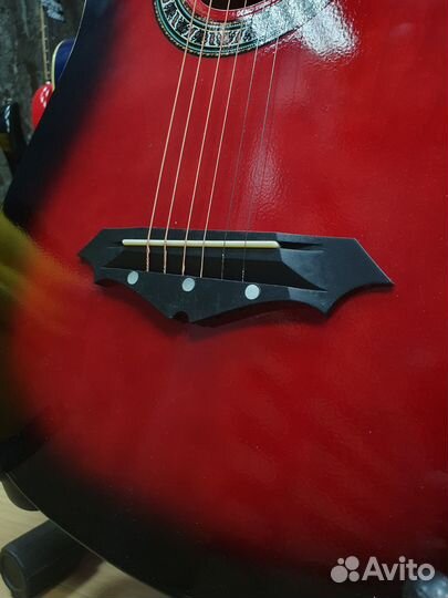 Новая акустическая гитара 3/4 метал и нейлон