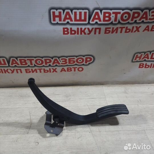 Педаль газа LADA Largus 2014