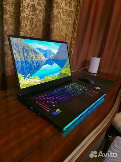 Игровой Ноутбук MSI 17.3