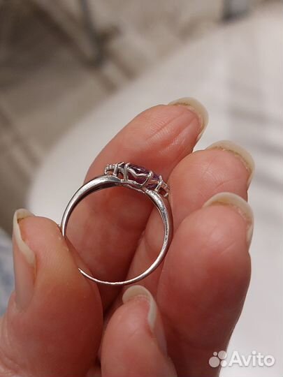 Серебряное кольцо с аметистом