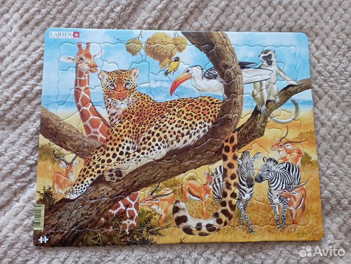 Пазлы Larsen