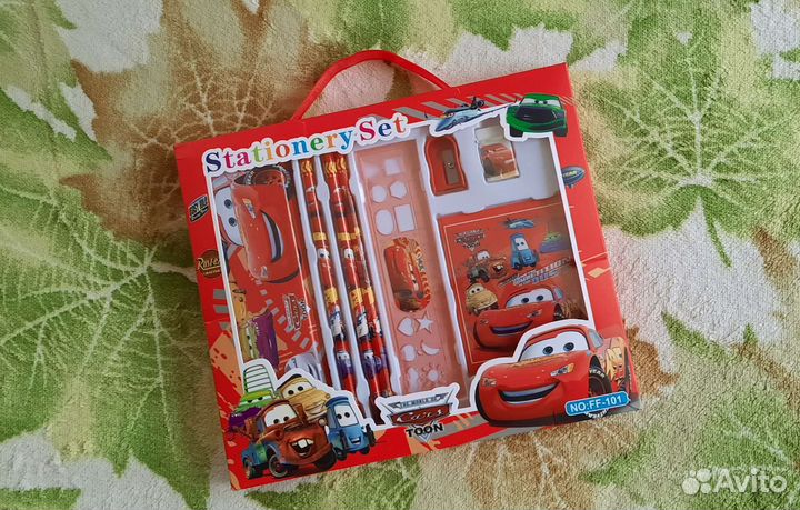 Канцелярский набор детский Тачки