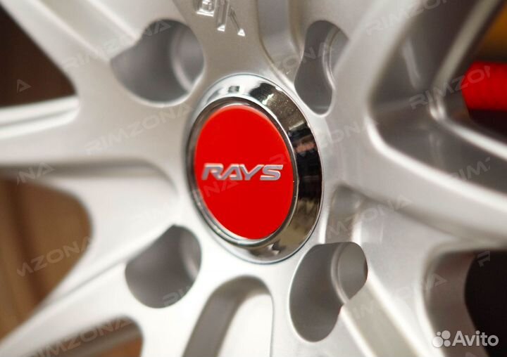 Литые диски Rays R17 на Rio, Solaris, Vesta