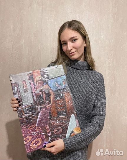 Подарок. Портрет на холсте