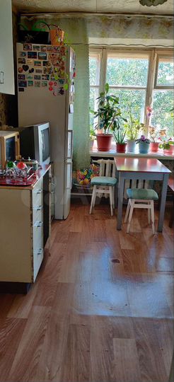 Комната 9 м² в 5-к., 4/5 эт.