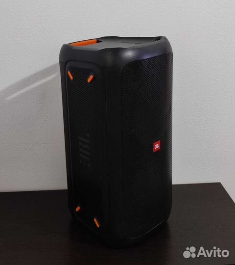 JBL partybox 100