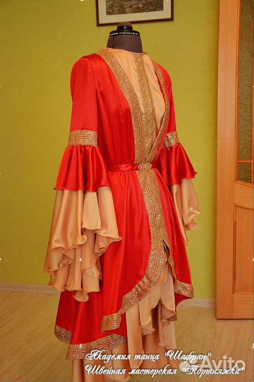 Костюм для восточных танцев (мувашахат)