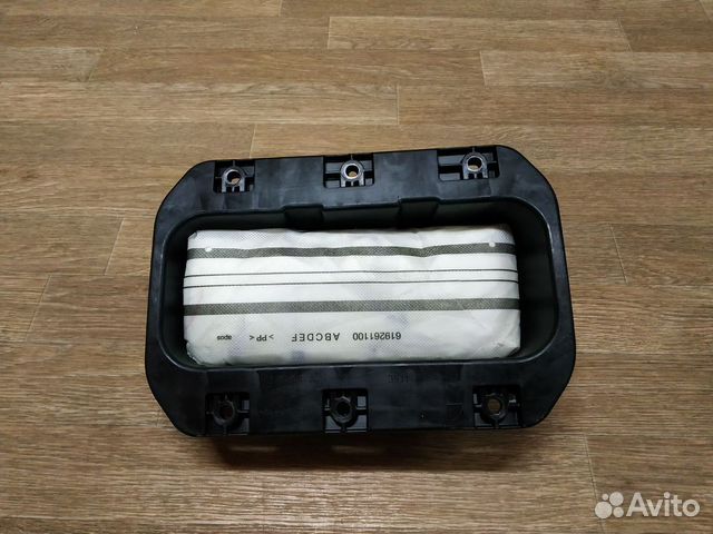 Подушка безопасности в торпедо Ford Focus 3
