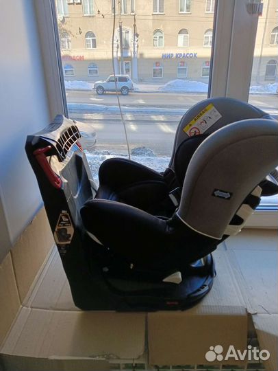 Детское автокресло Nania revo luxe grey